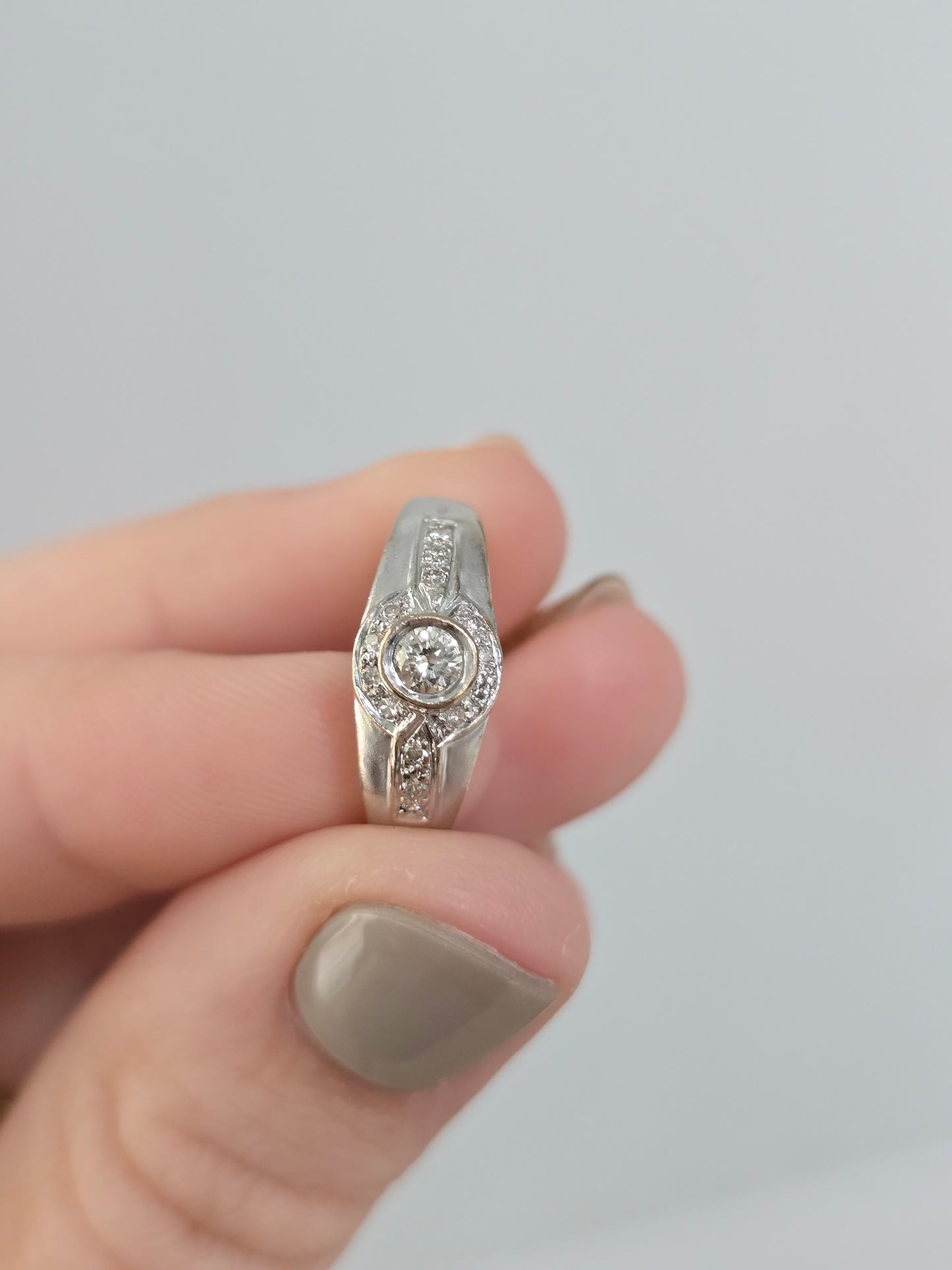 18K White Gold 0.24 CTW Diamond Ring
