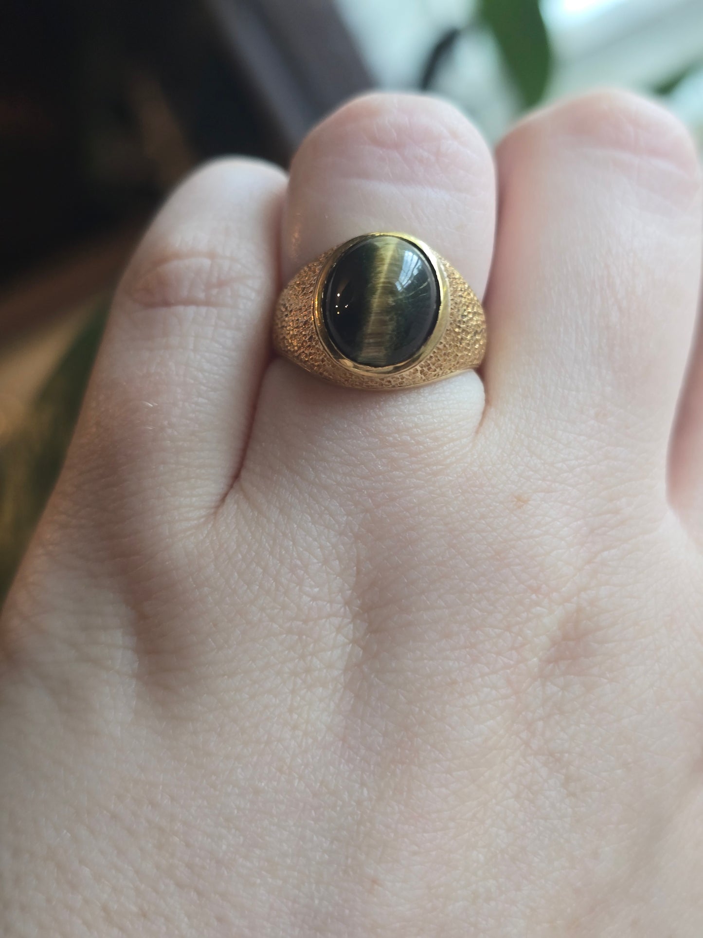 18K Yellow Gold Tigers Eye Ring