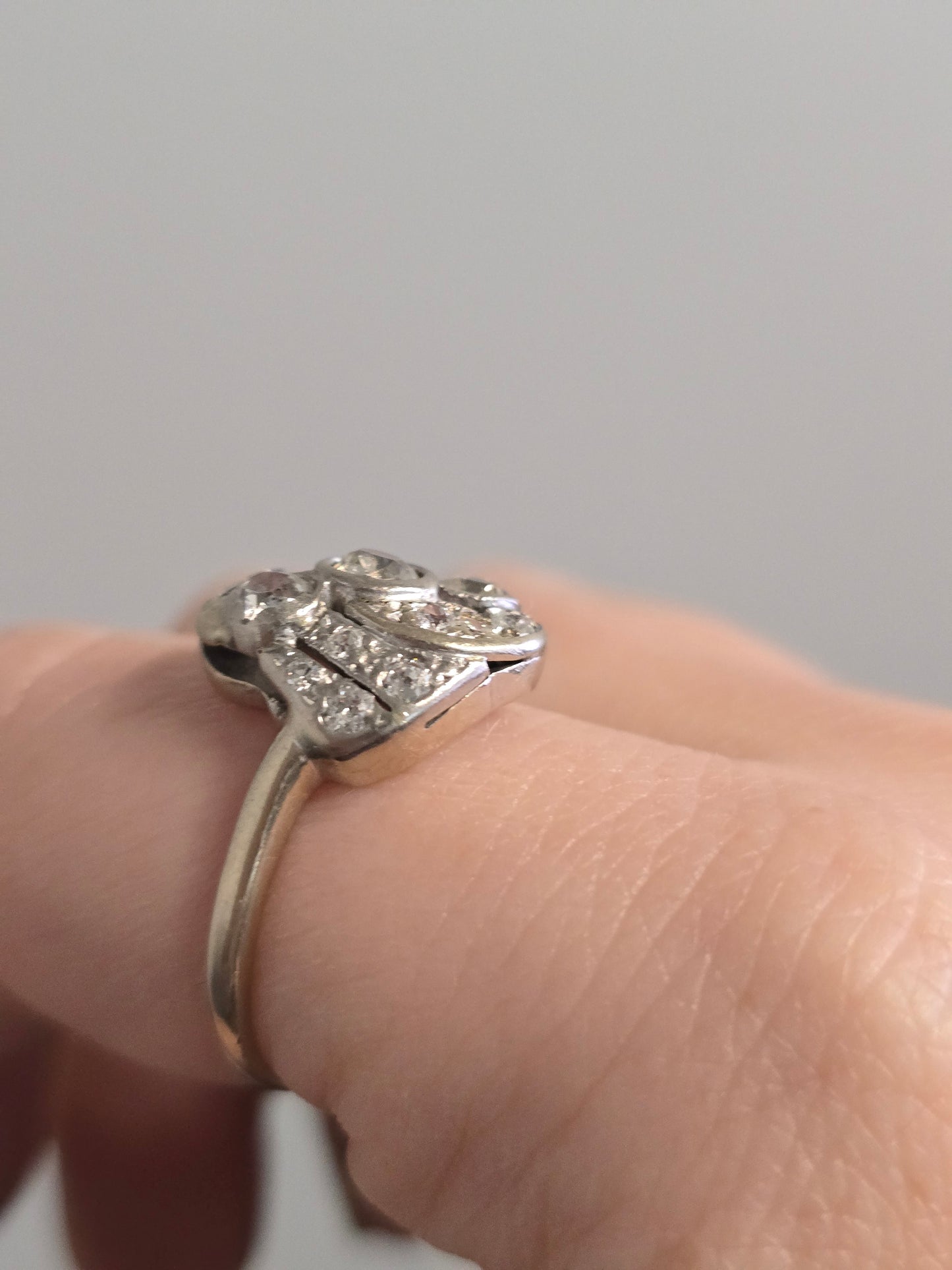 14k White Gold Art Deco Ring