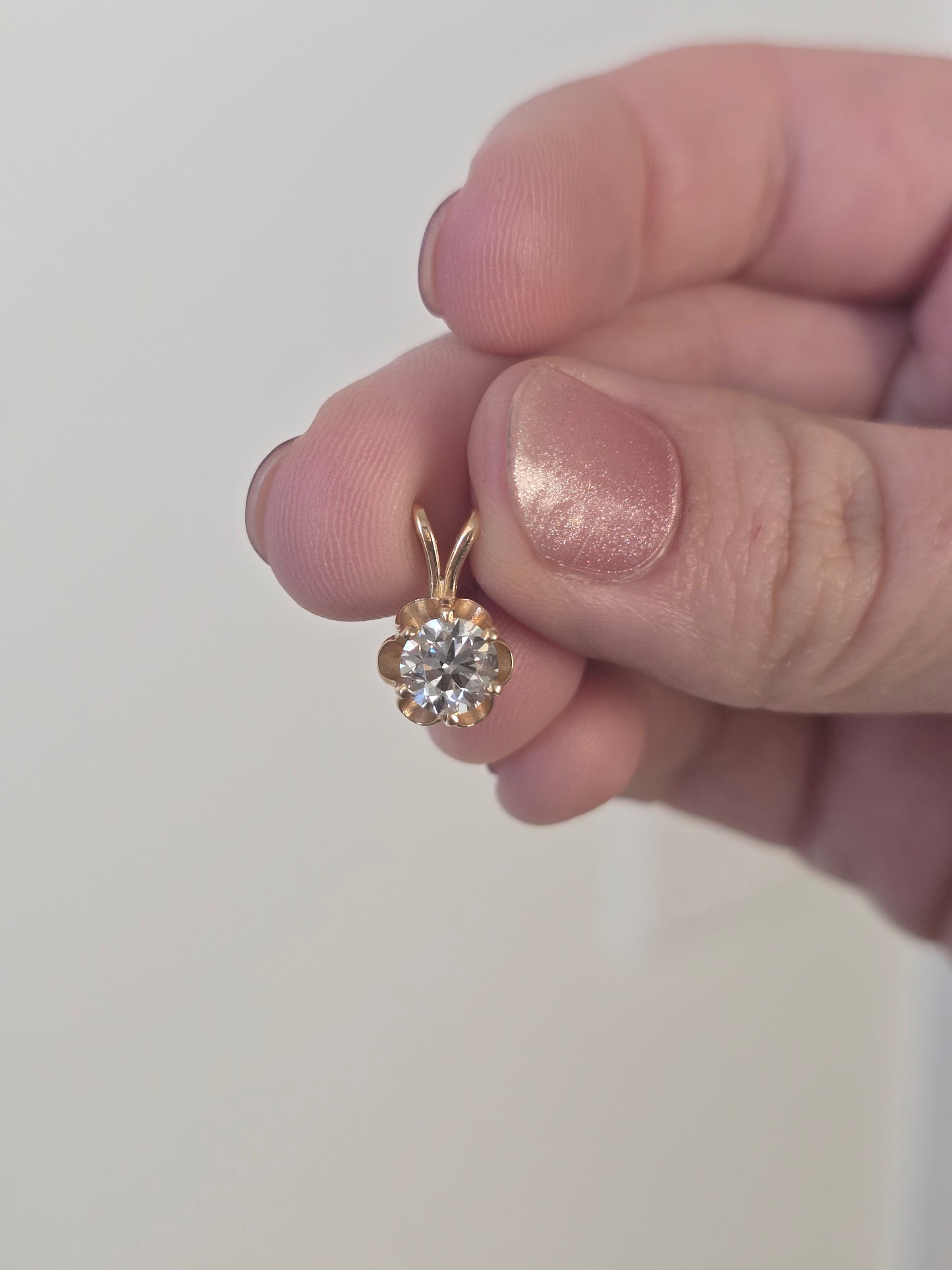 14K Yellow Gold 0.90ct Lab Diamond Pendant