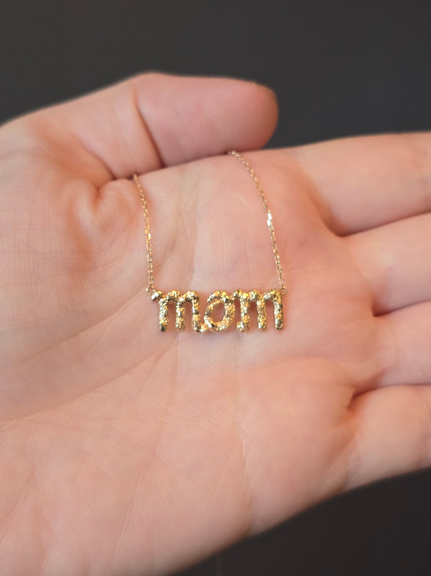 10K "MOM" Necklace