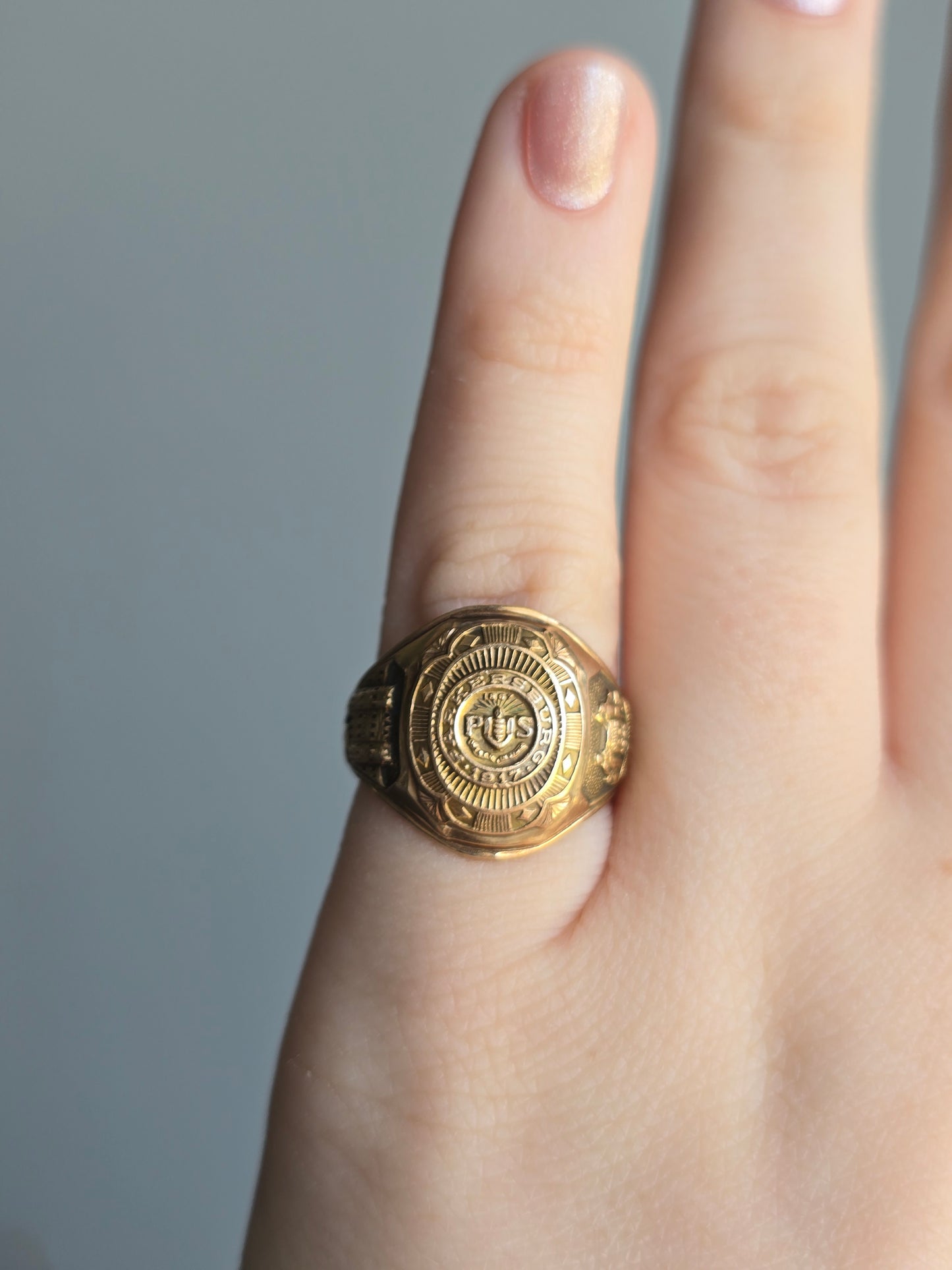 10K 1952 Parkersburg High School Class Ring