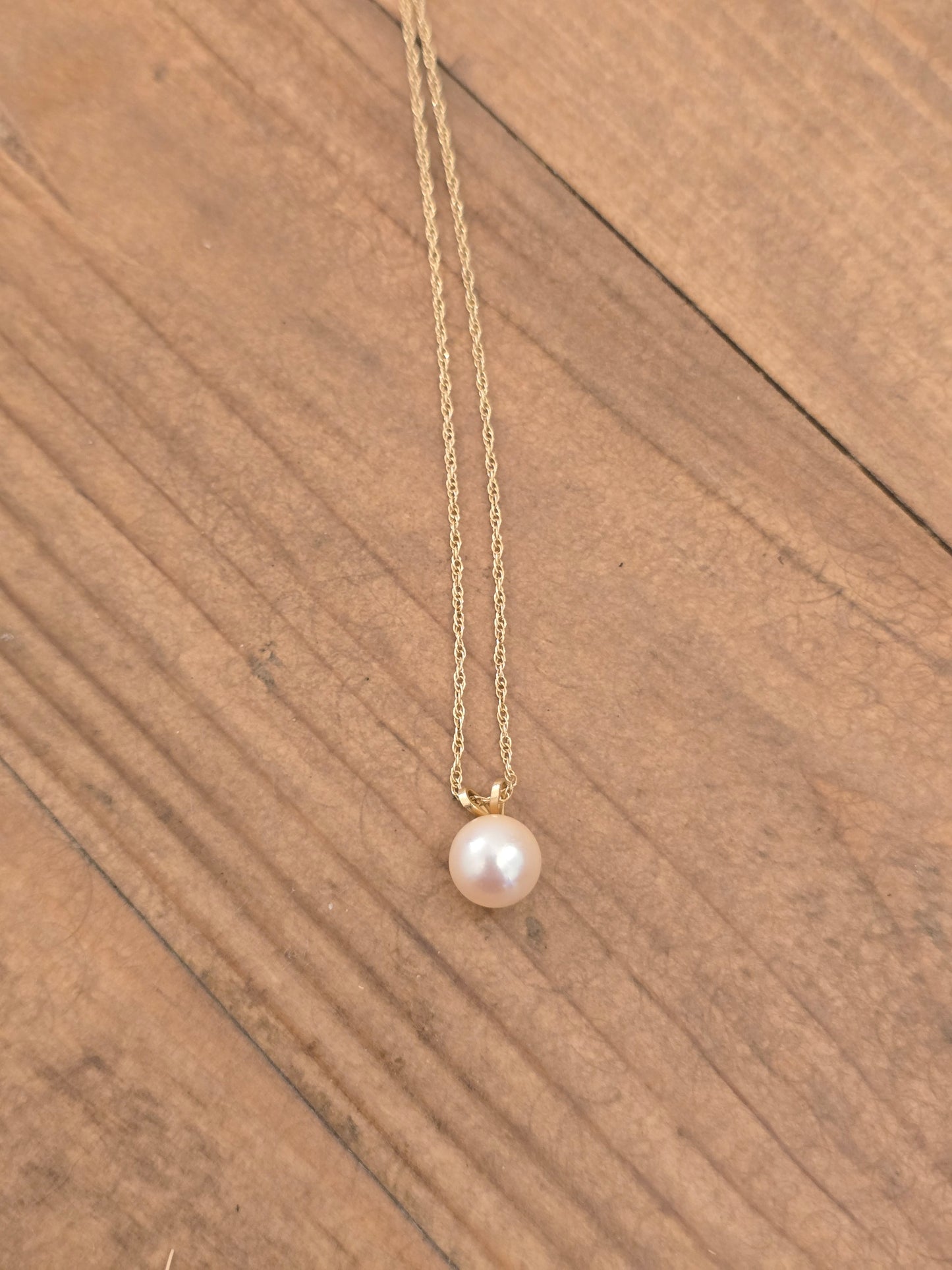 Pearl Solitaire Necklace