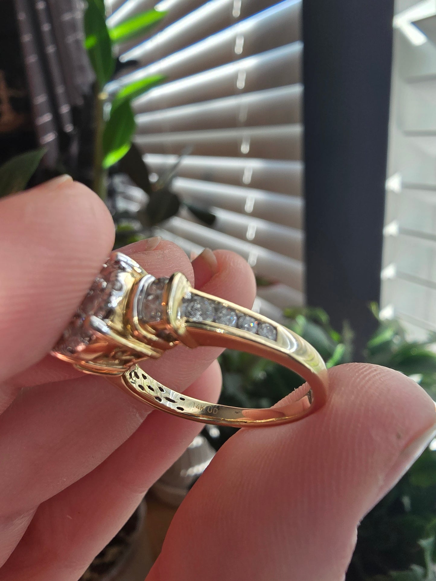 14K Yellow Gold 1.08 CTW Diamond Ring