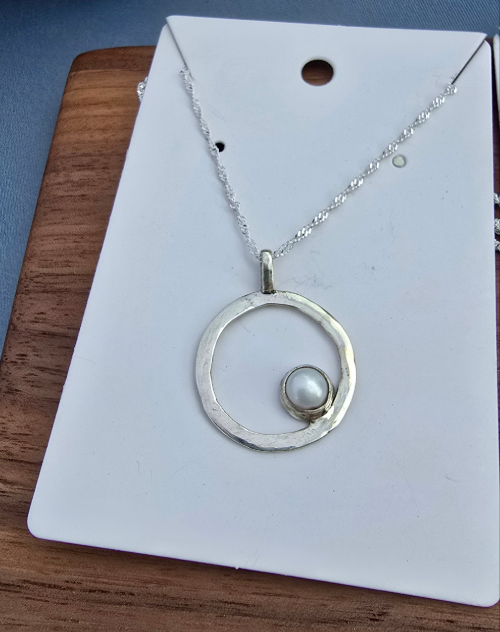 Sol Pearl Pendant Necklace