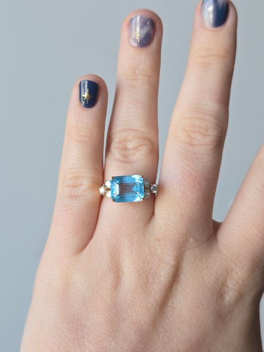 14k Yellow Gold Blue Topaz and Diamond Ring