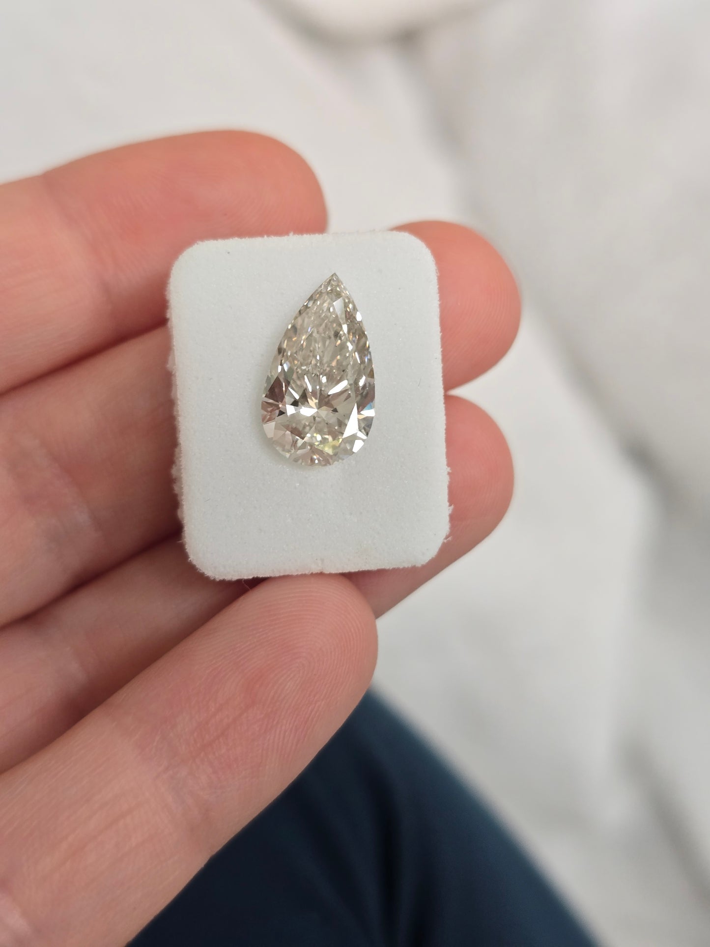 Loose 4.07 CT Pear Lab Grown Diamond with IGI Report