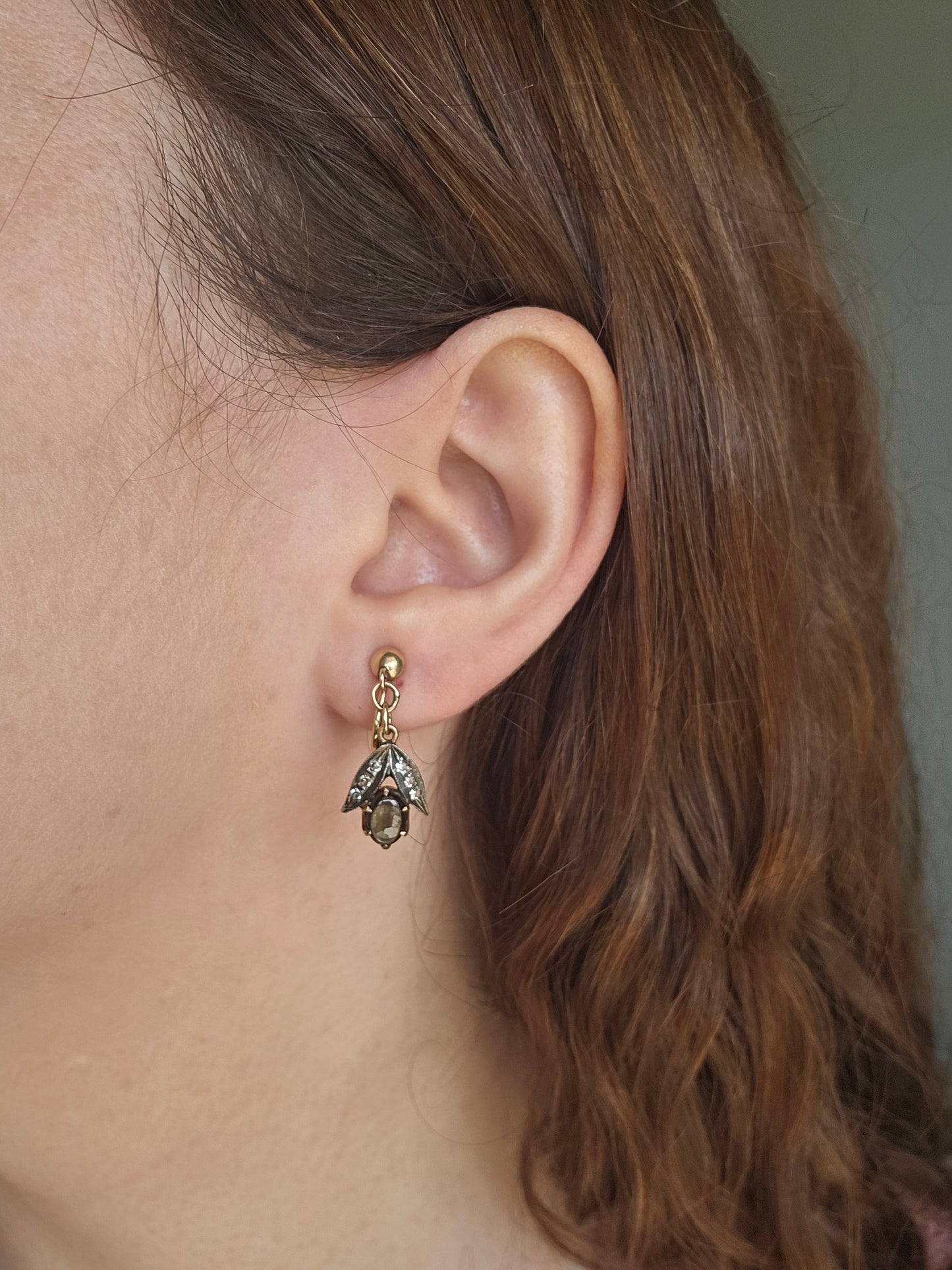 Vintage 14K Yellow Gold Star Sapphire and White Spinel Earrings