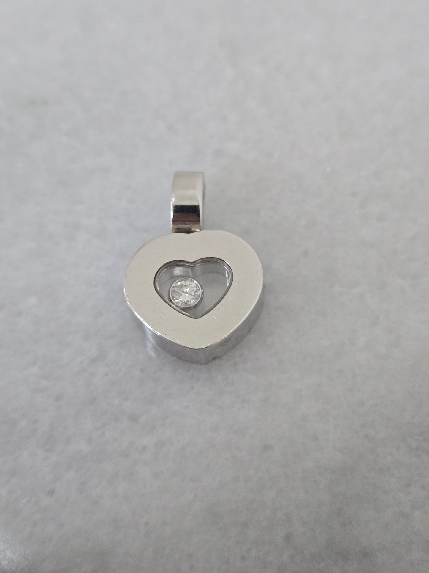 Vintage Chopard Happy Diamonds Pendant