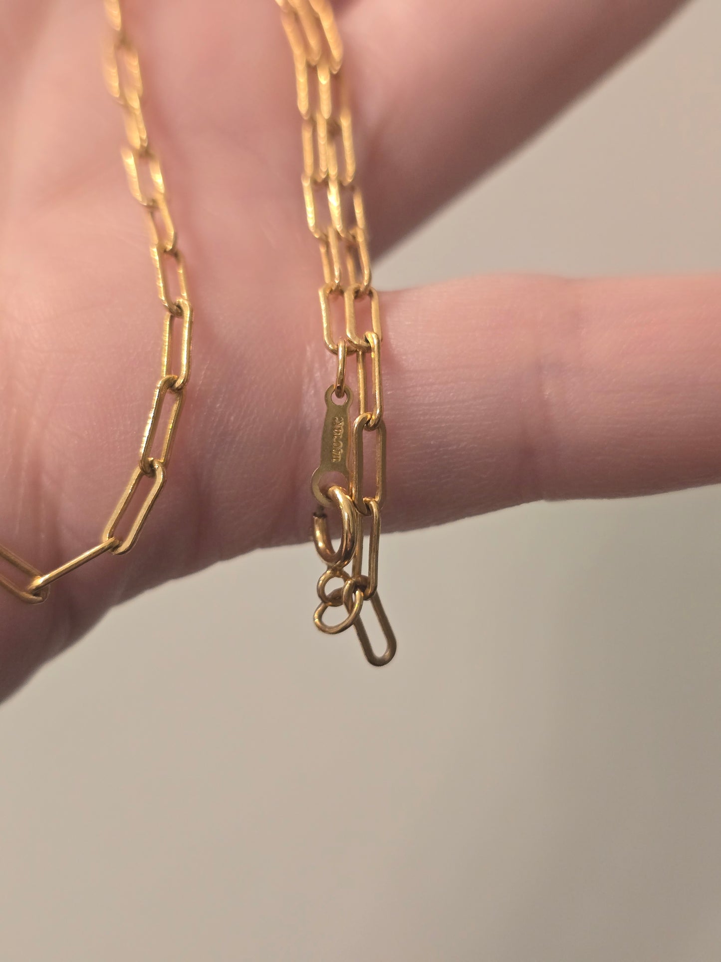 14k Yellow Gold Paperclip Chain