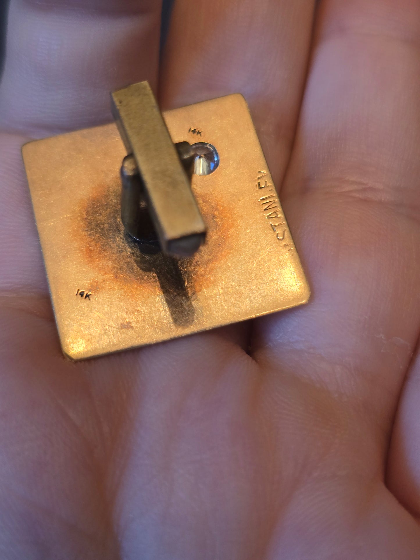 Antique Single 10K Yellow Gold White Sapphire Cufflink