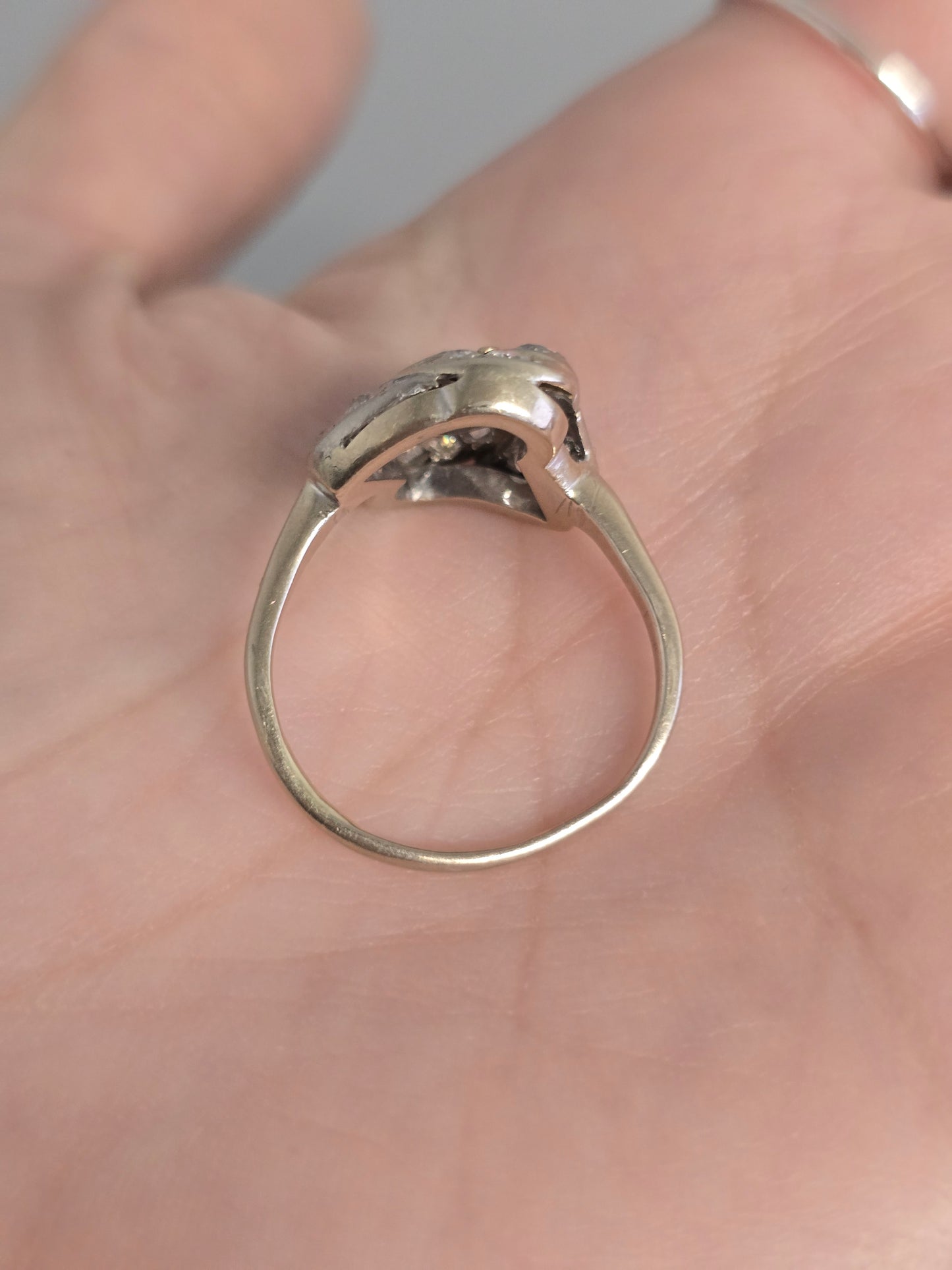 14k White Gold Art Deco Ring