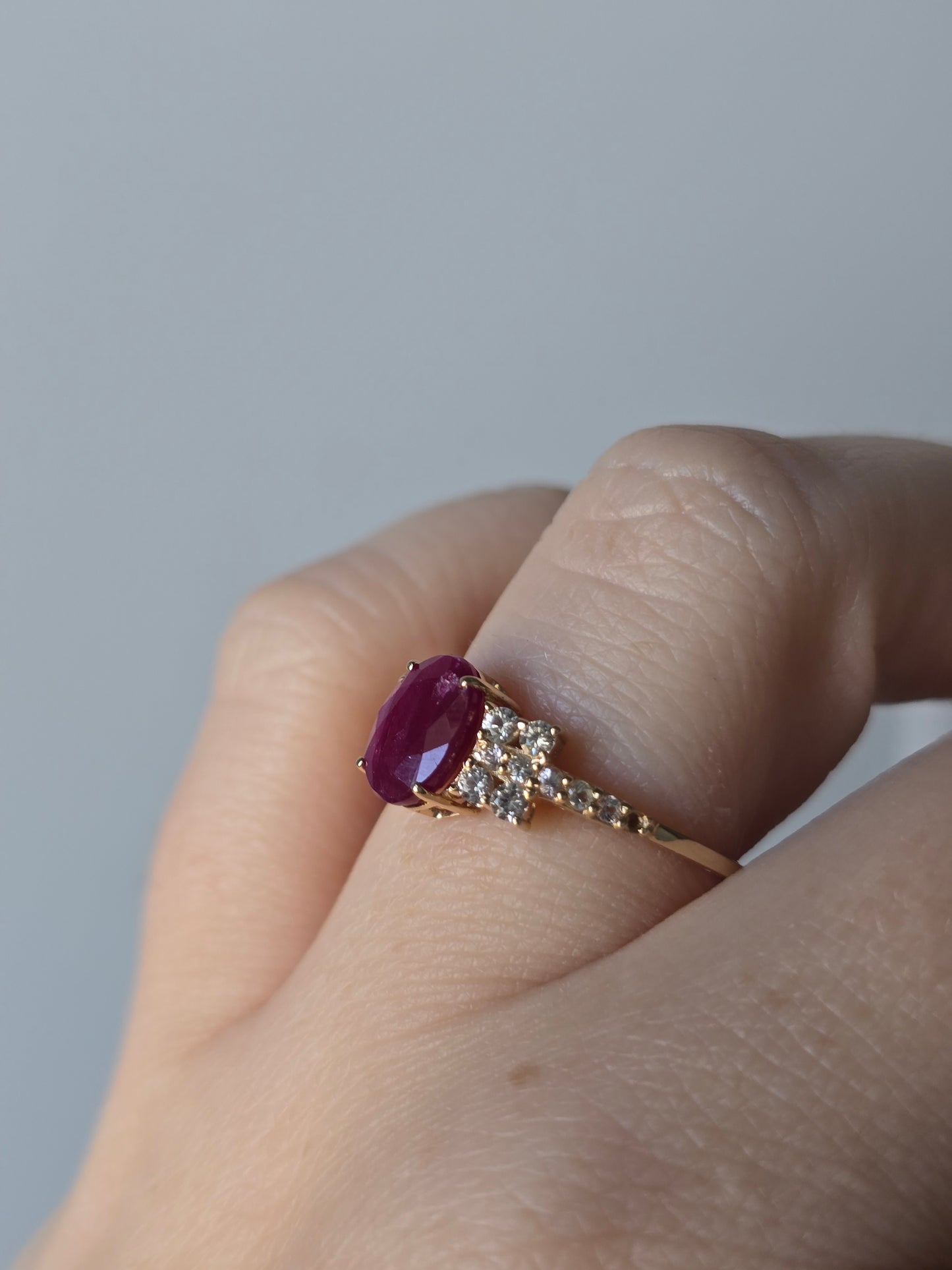 14k Yellow Gold 1.69ct Ruby and White Sapphire Ring