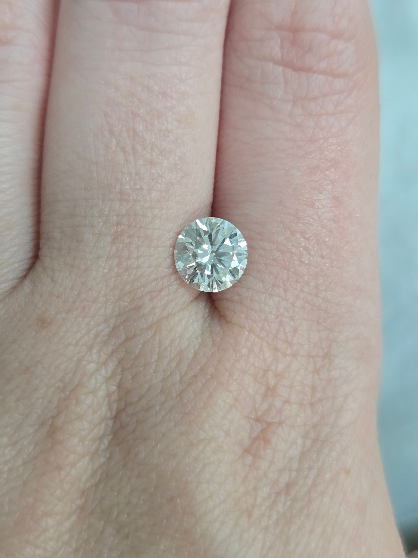 Loose 1.57 CT Round Lab Grown Diamond