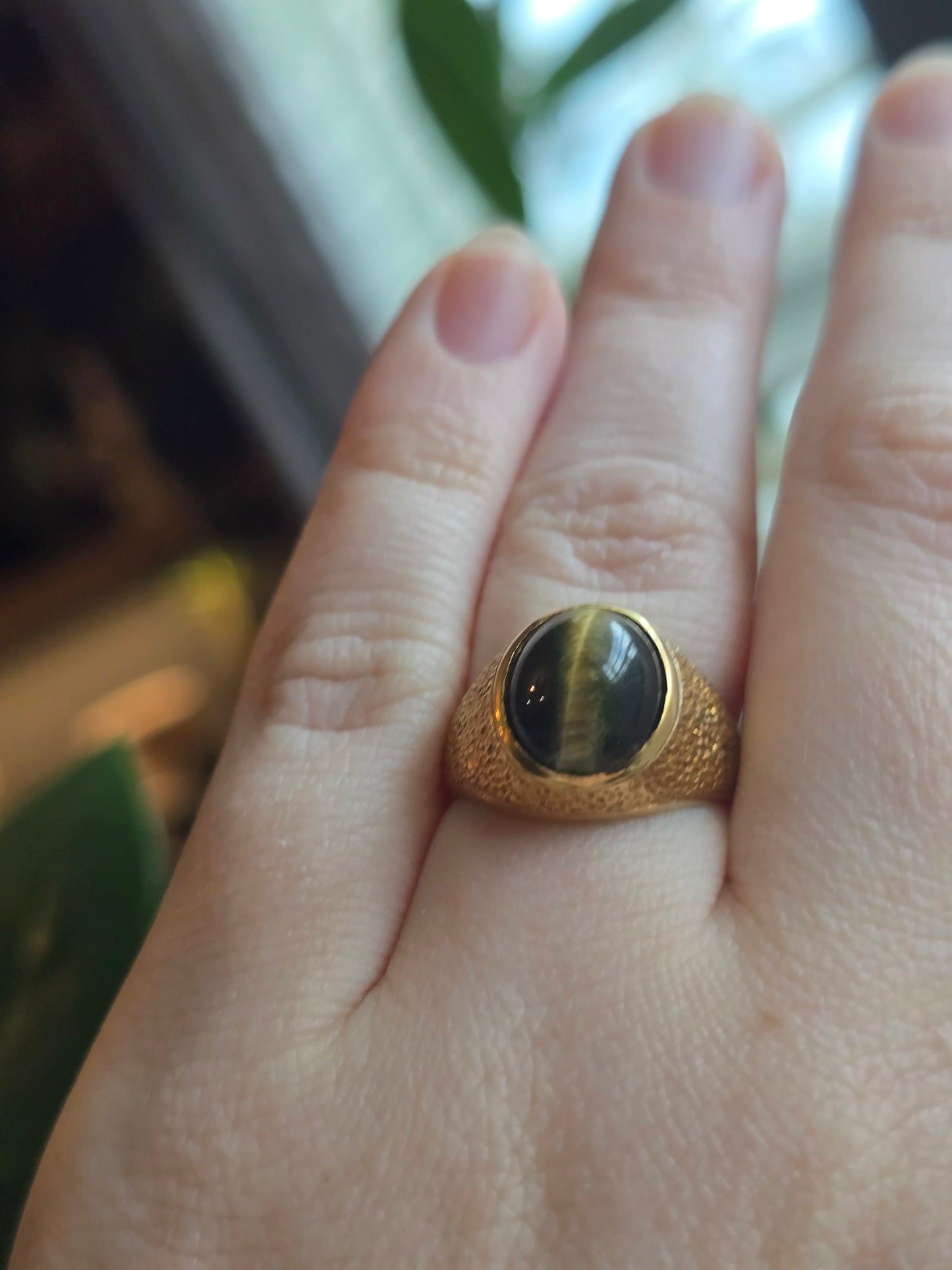 18K Yellow Gold Tigers Eye Ring
