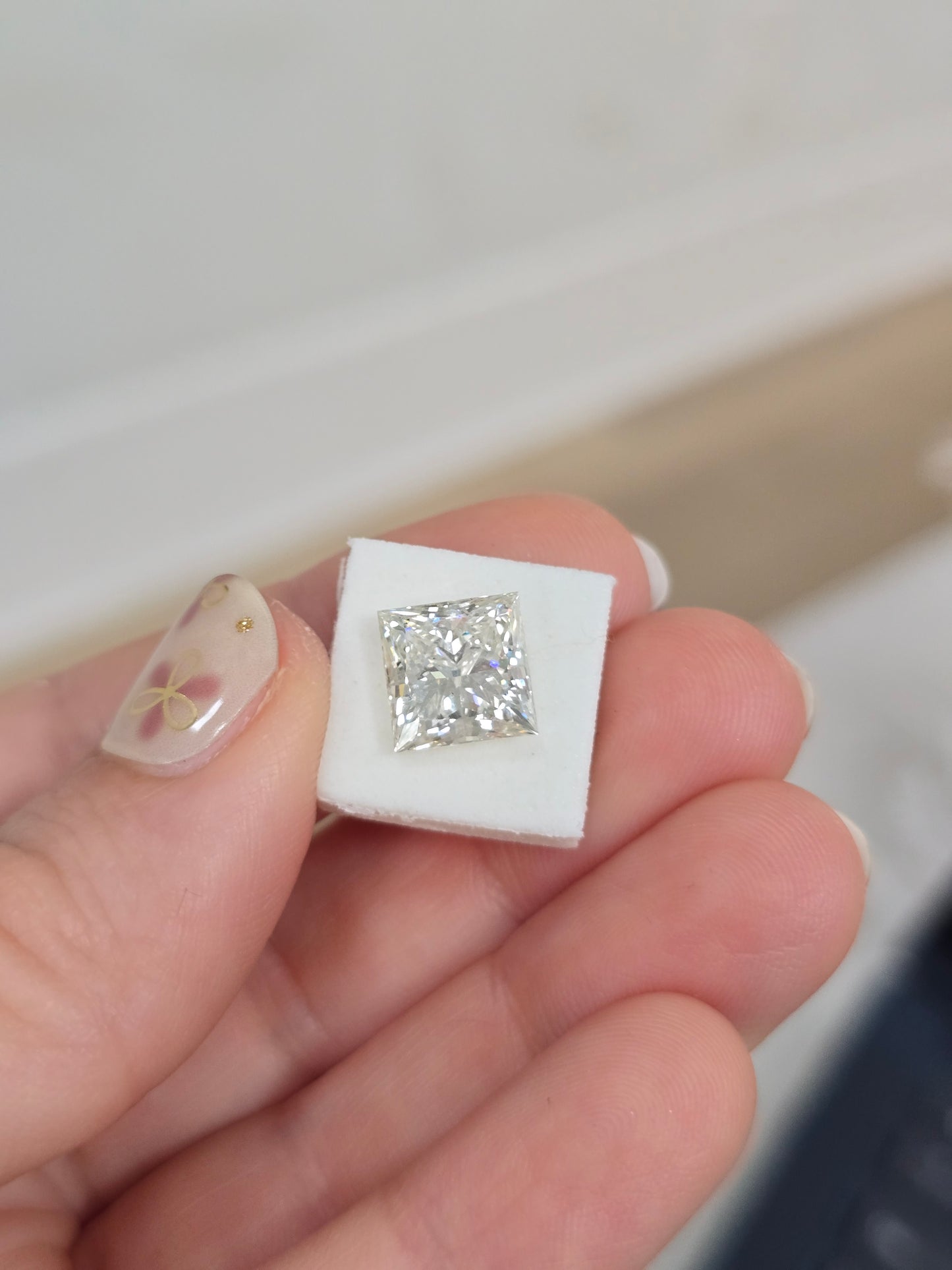 Loose 4.09 CT Princess Cut Lab Grown Diamond with IGI Report