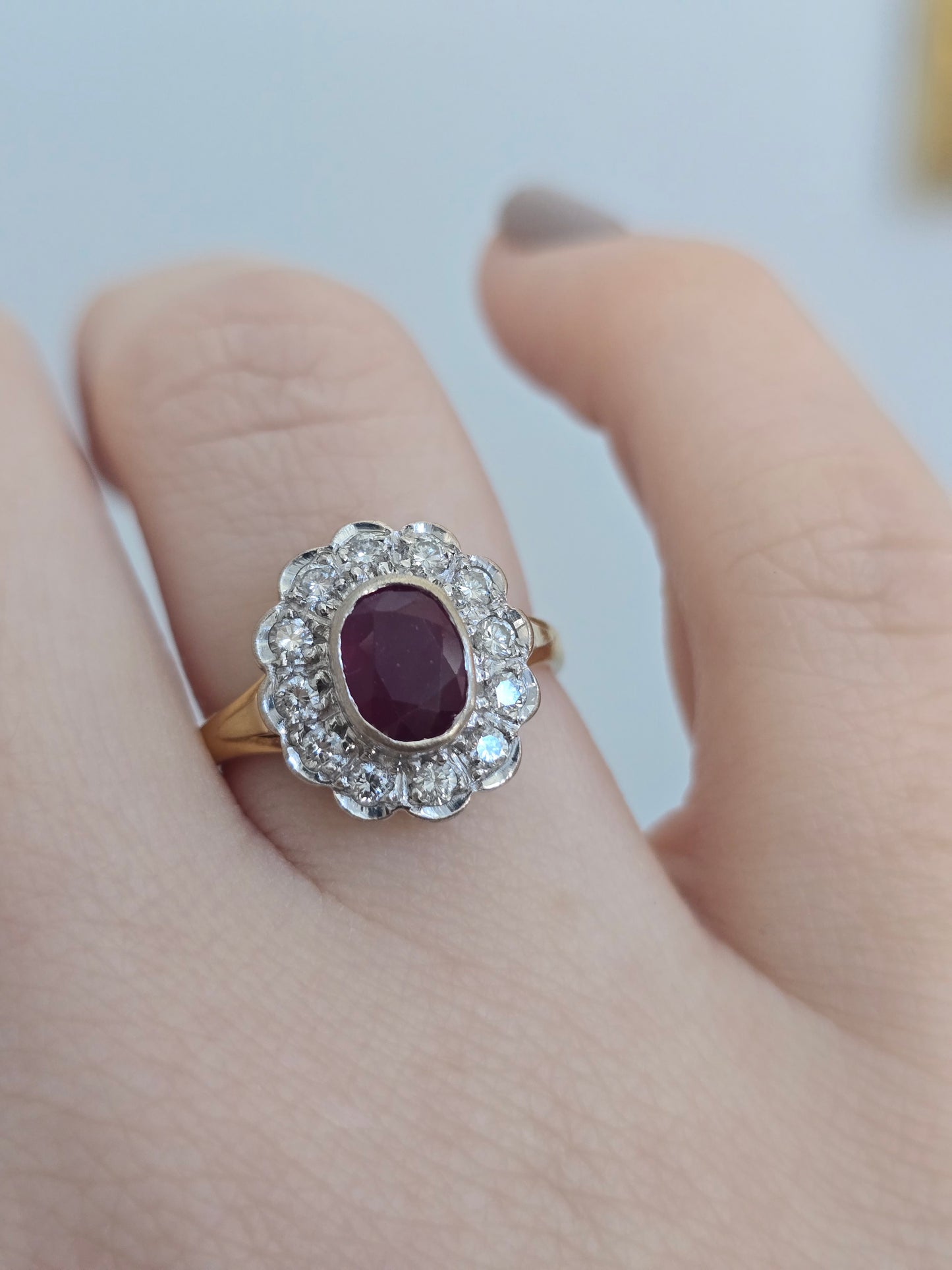 18k Diamond and Ruby Cluster Ring