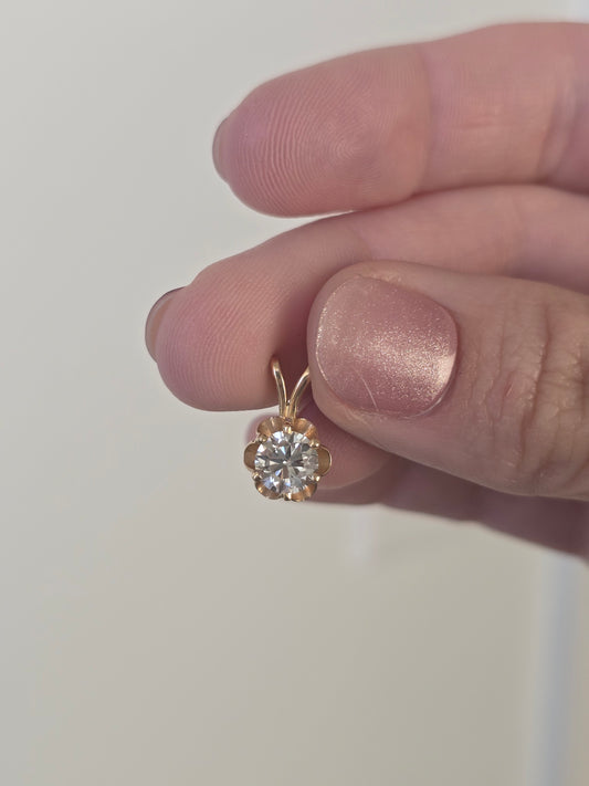 14K Yellow Gold 0.90ct Lab Diamond Pendant