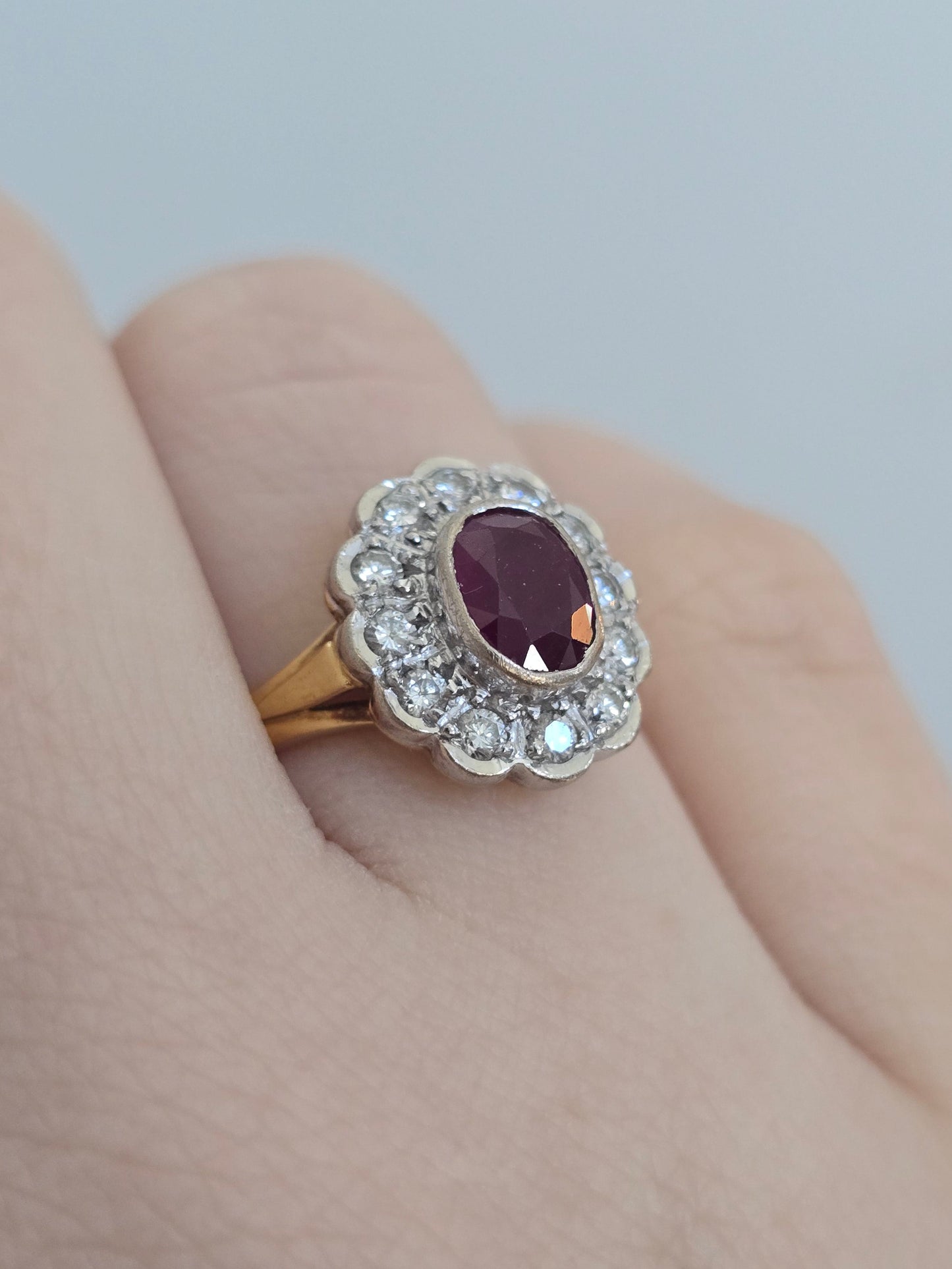 18k Diamond and Ruby Cluster Ring