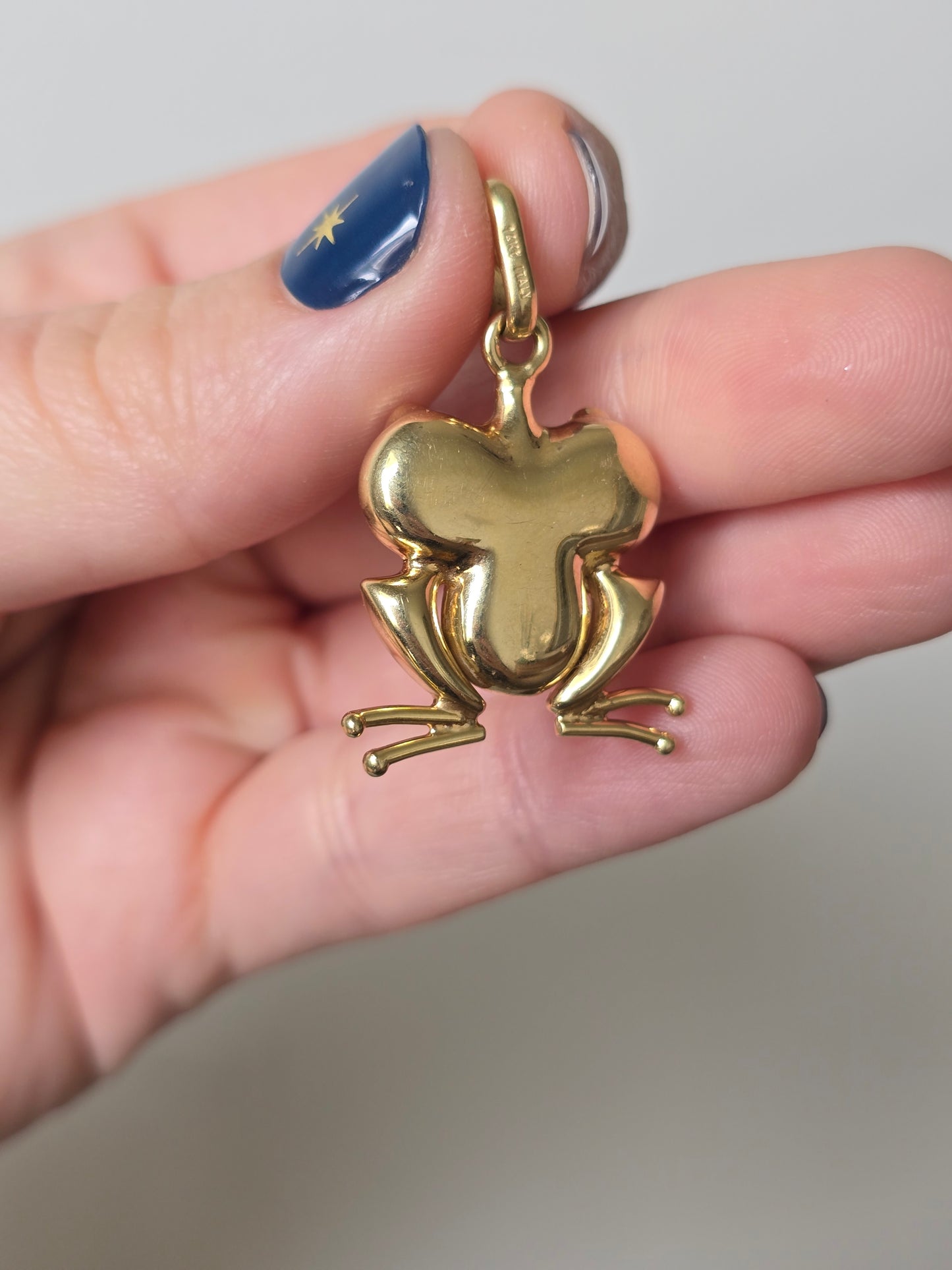 14K Sapphire Frog Pendant