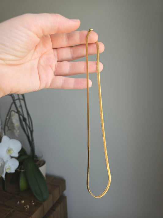 18k Yellow Gold Herringbone Chain