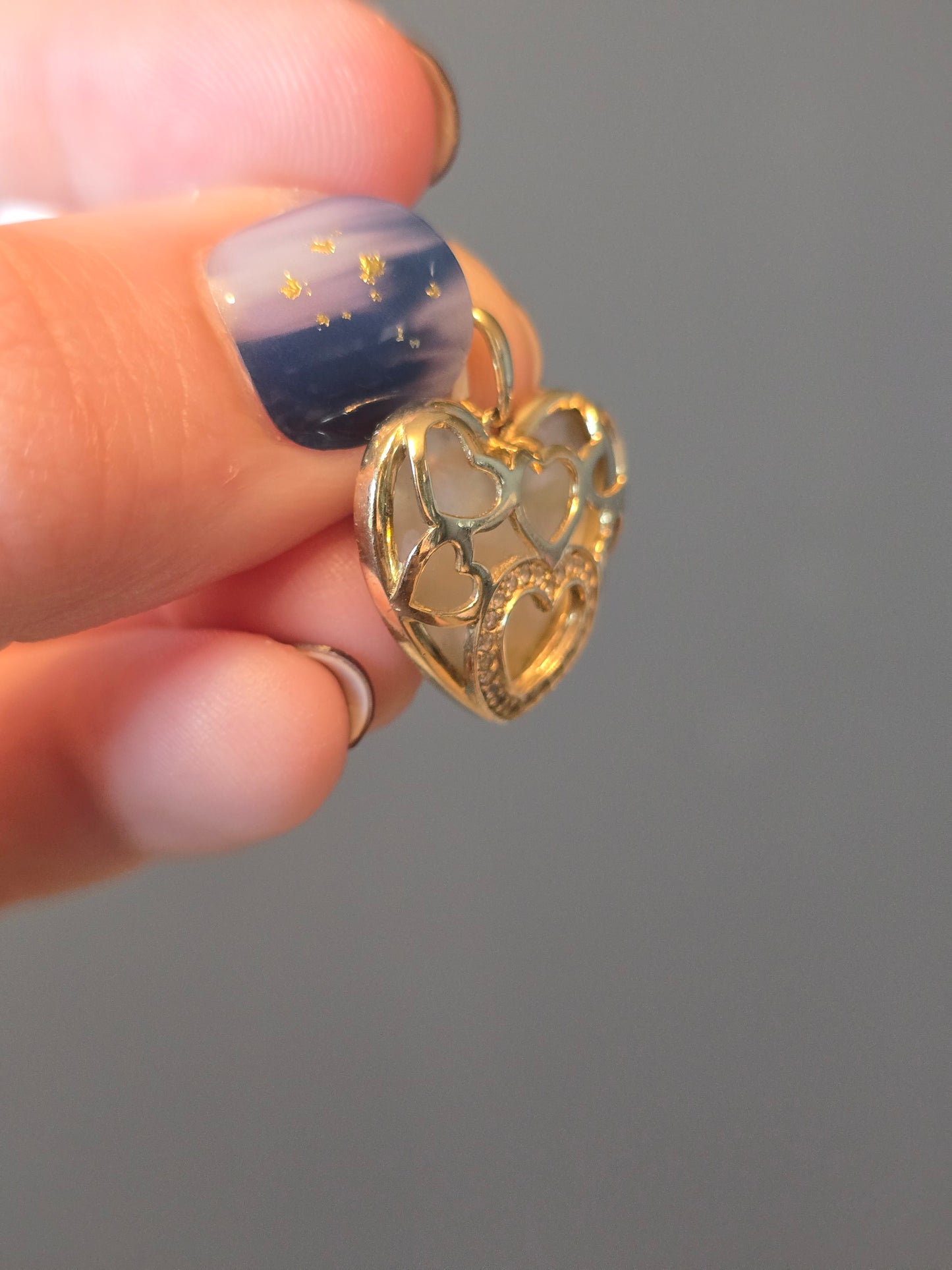 10K Mother-of-Pearl Heart Pendant