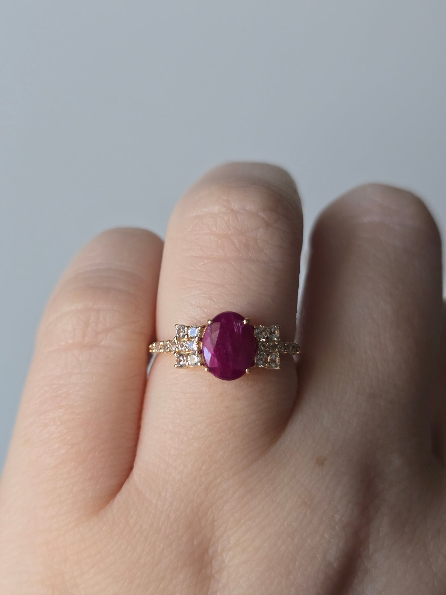 14k Yellow Gold 1.69ct Ruby and White Sapphire Ring