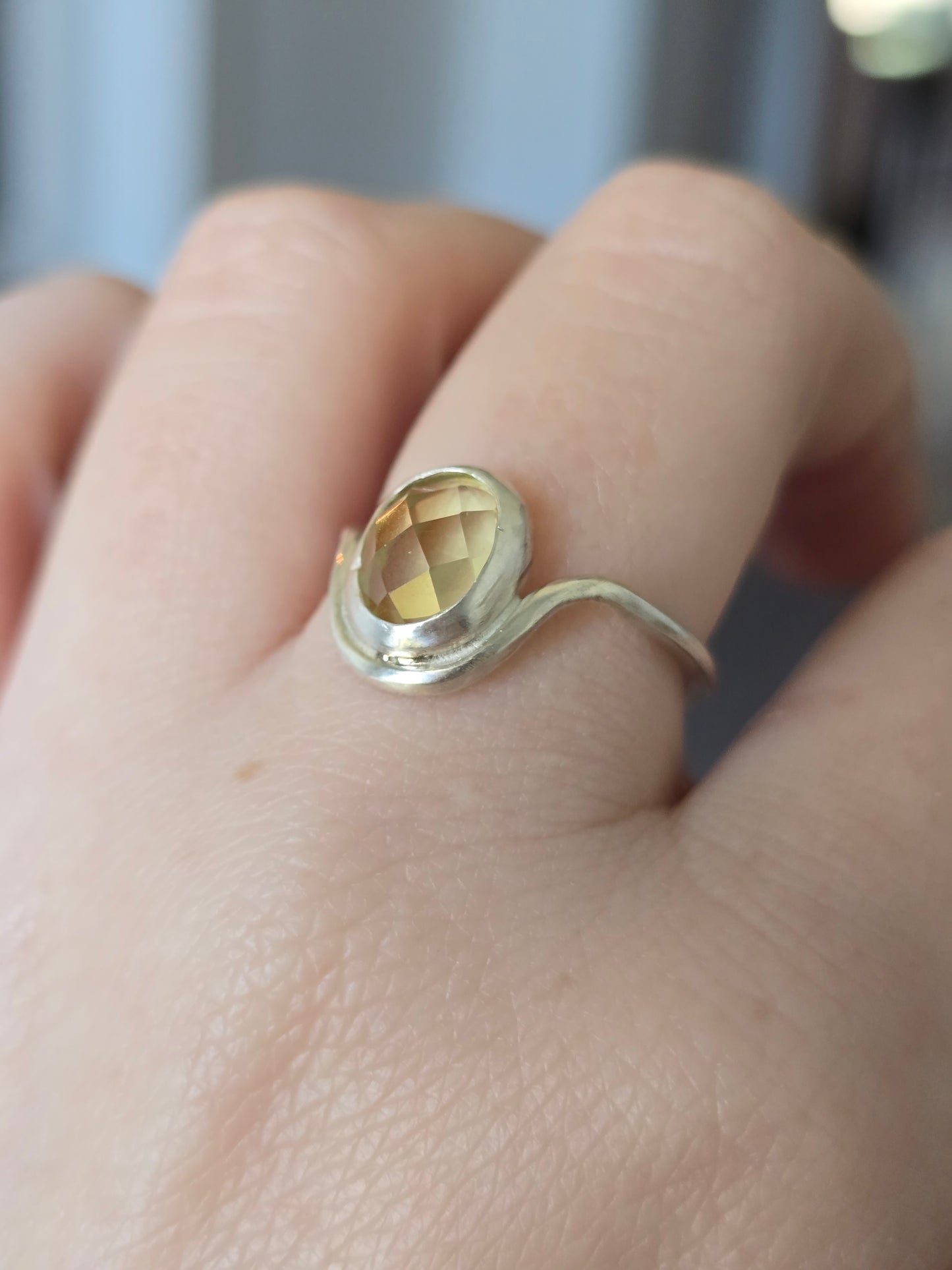 Sunbeam Ring – Sol Collection