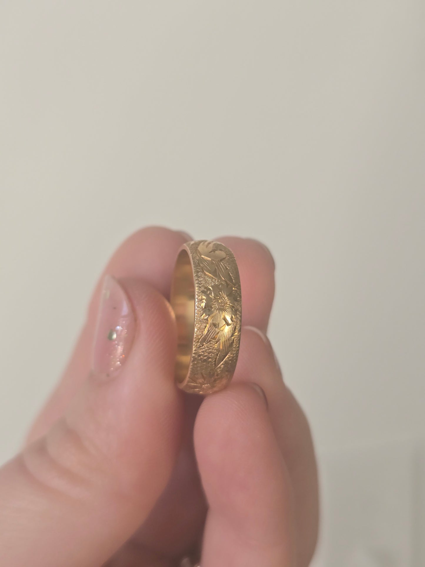 14K Yellow Gold Floral Engraved Band