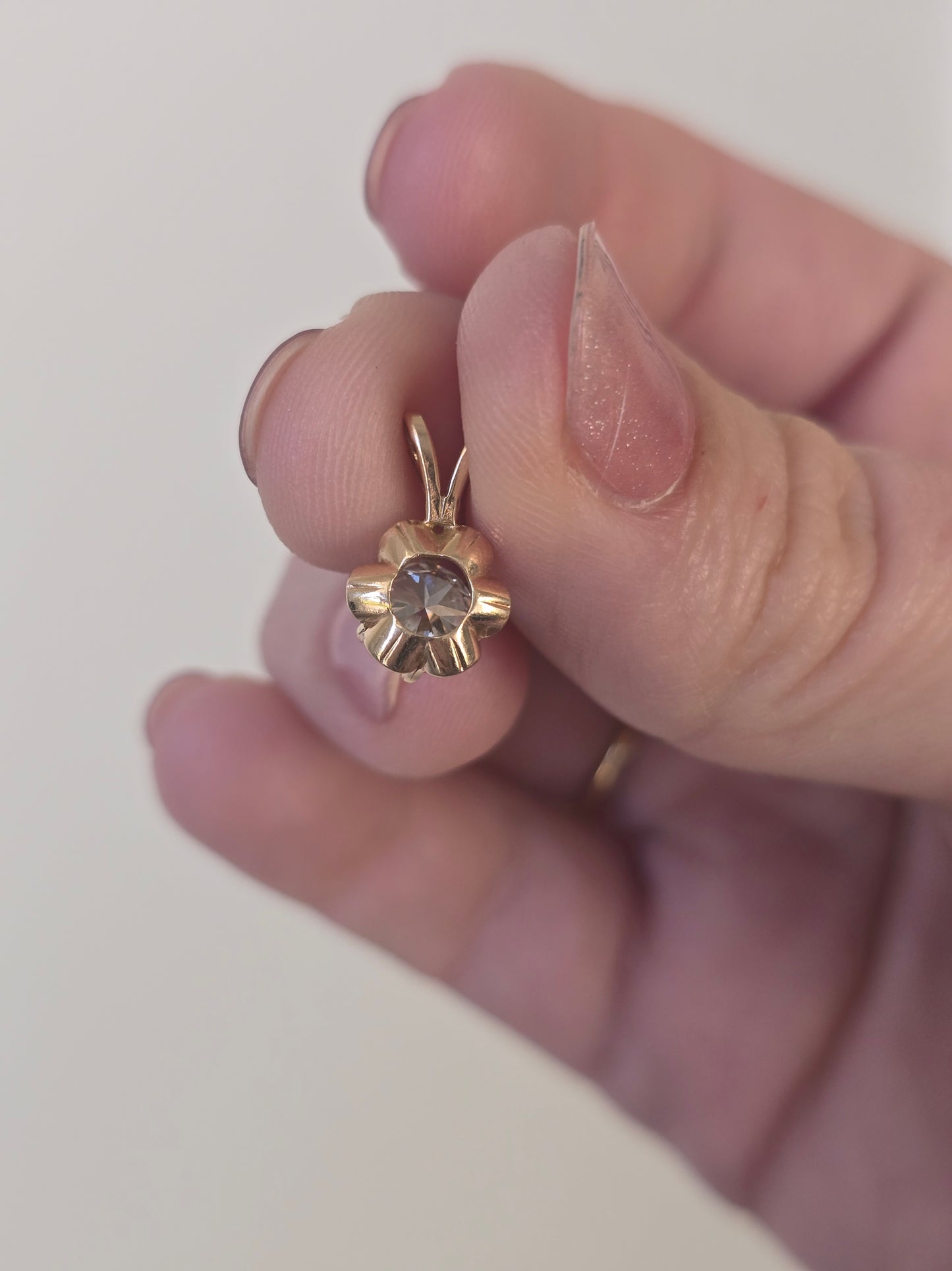 14K Yellow Gold 0.90ct Lab Diamond Pendant