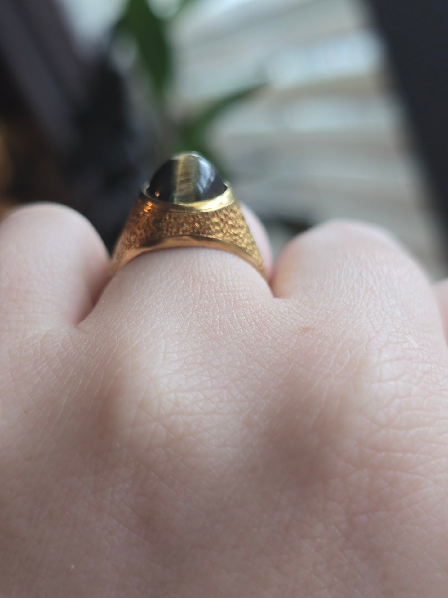 18K Yellow Gold Tigers Eye Ring