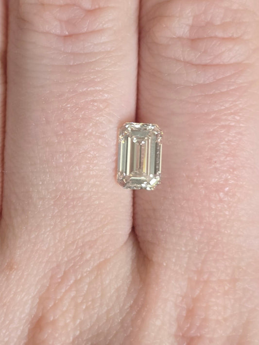 Loose 1.98 CT Emerald Cut Lab Grown Diamond with IGI Report