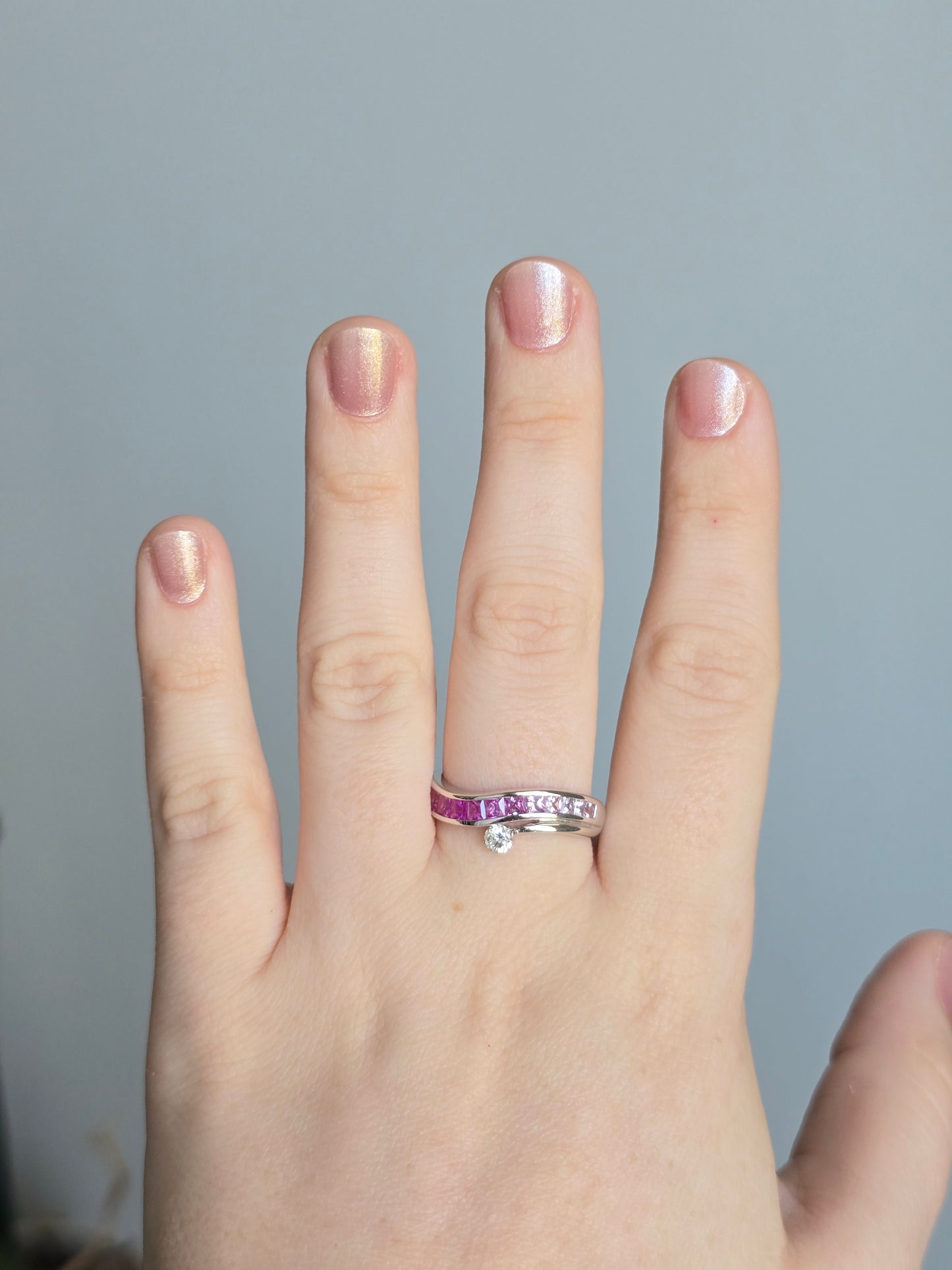 18K White Gold Sapphire and Diamond Ring