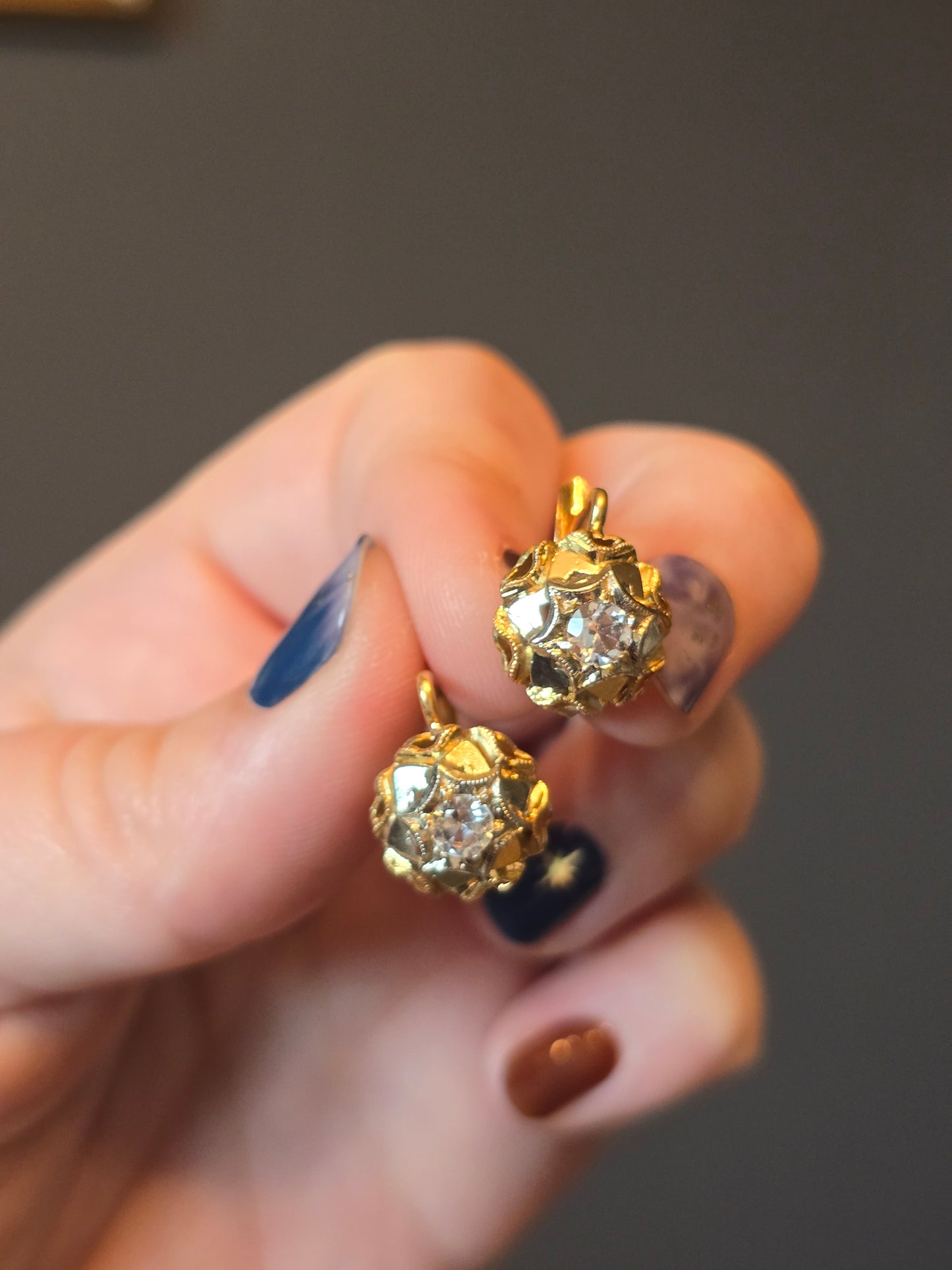 Vintage 18k Gold Spinel Earrings