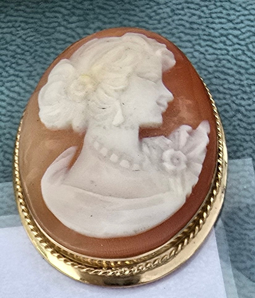 14K Shell Carved Cameo Pendant Conversion