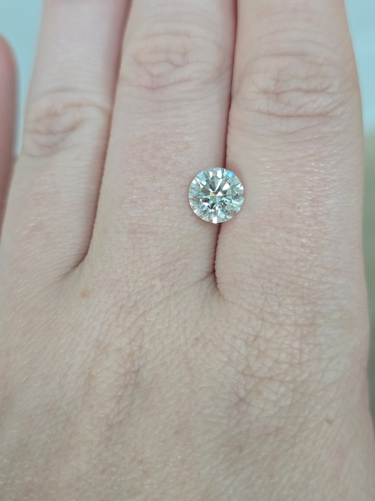 Loose 1.57 CT Round Lab Grown Diamond