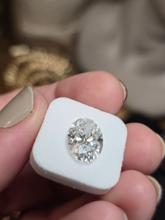 Loose 3.71 CT Oval Lab Grown Diamond with IGI Reports