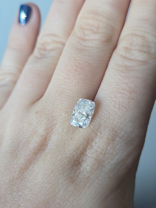 Loose 3.05 CT Lab Grown Diamond with IGI Report