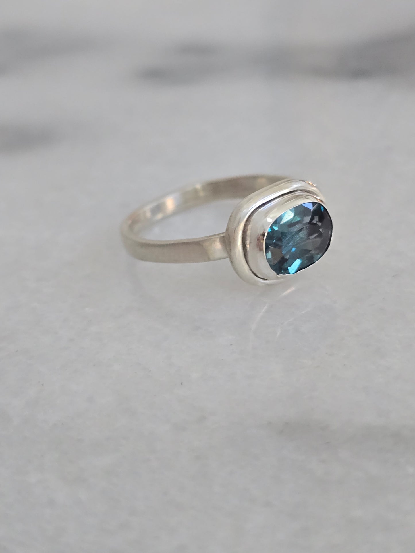 Lagoon Ring – Tide Collection